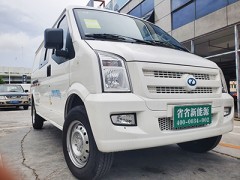 深圳市瑞驰电动面包车
